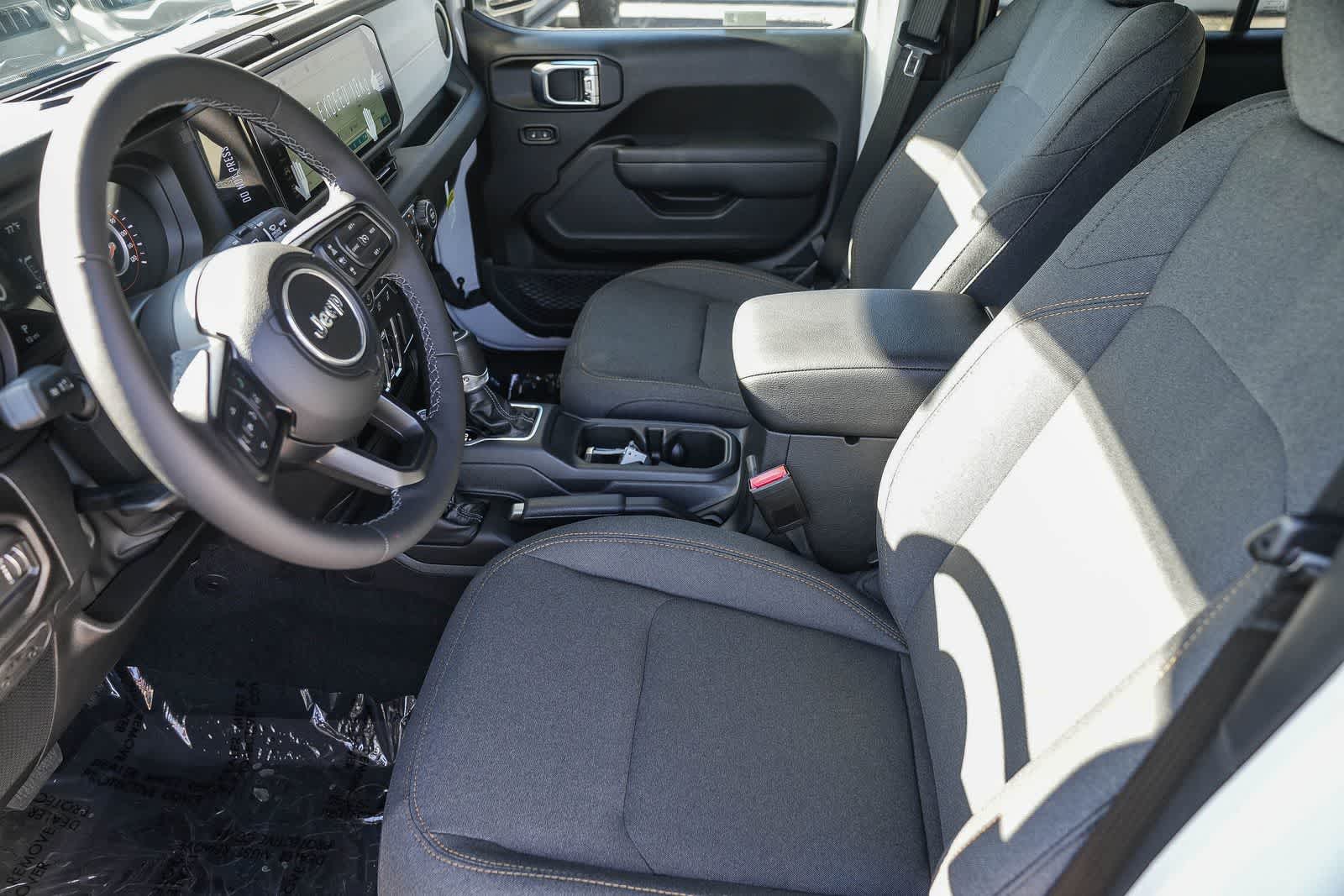 Thumbnail: 2026 Jeep Wrangler - 19