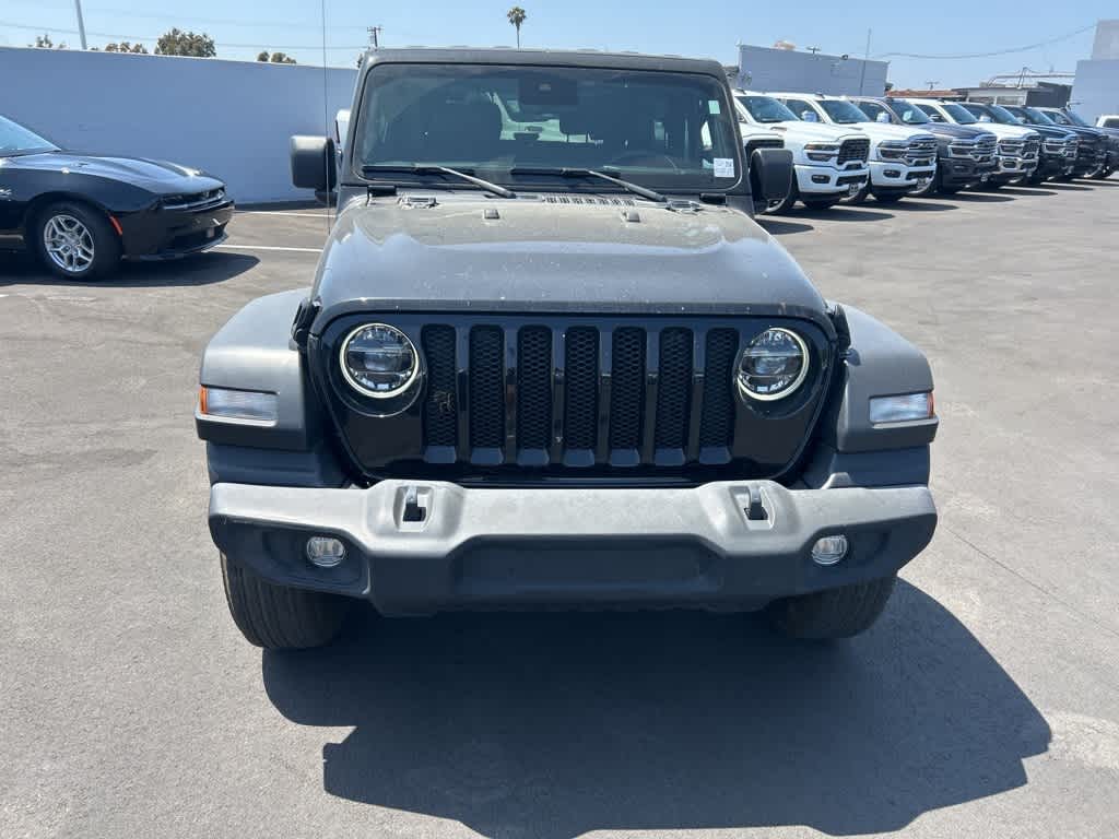 Thumbnail: 2022 Jeep Wrangler - 8