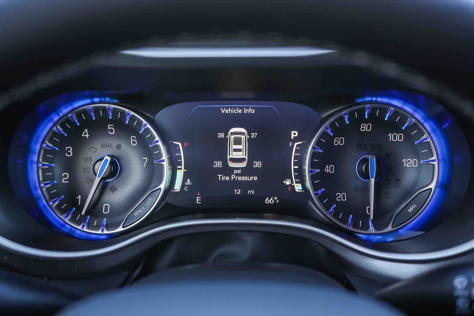 Thumbnail: 2026 Chrysler Pacifica - 25