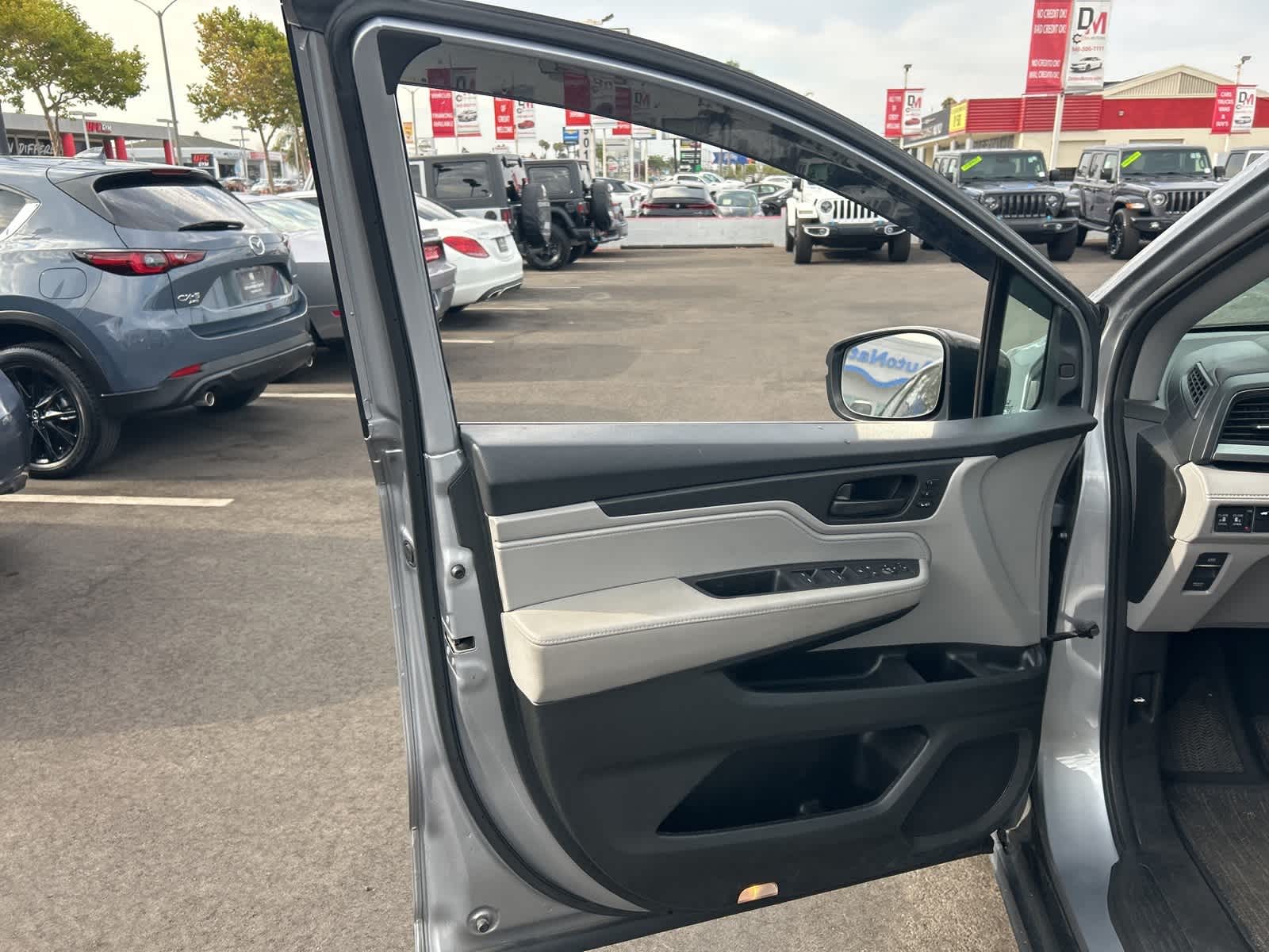 Thumbnail: 2021 Honda Odyssey - 17