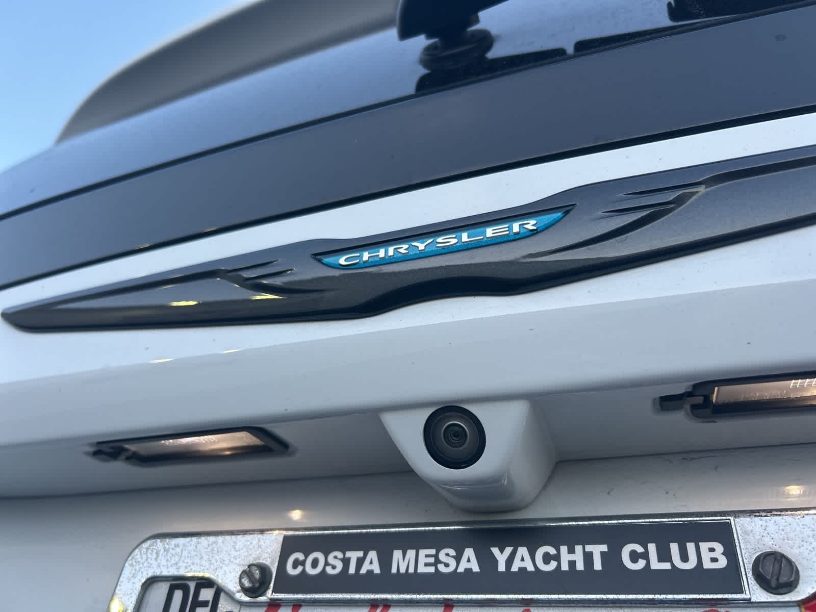 Thumbnail: 2020 Chrysler Pacifica - 21
