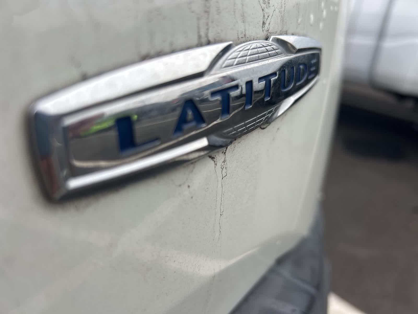 Thumbnail: 2015 Jeep Renegade - 6