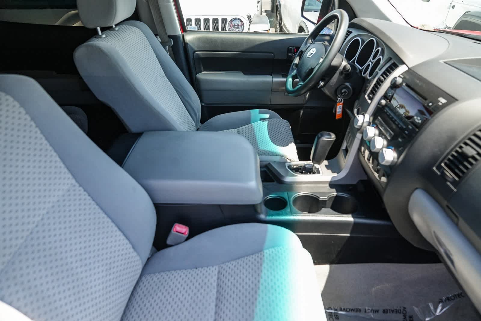 Thumbnail: 2011 Toyota Tundra - 15