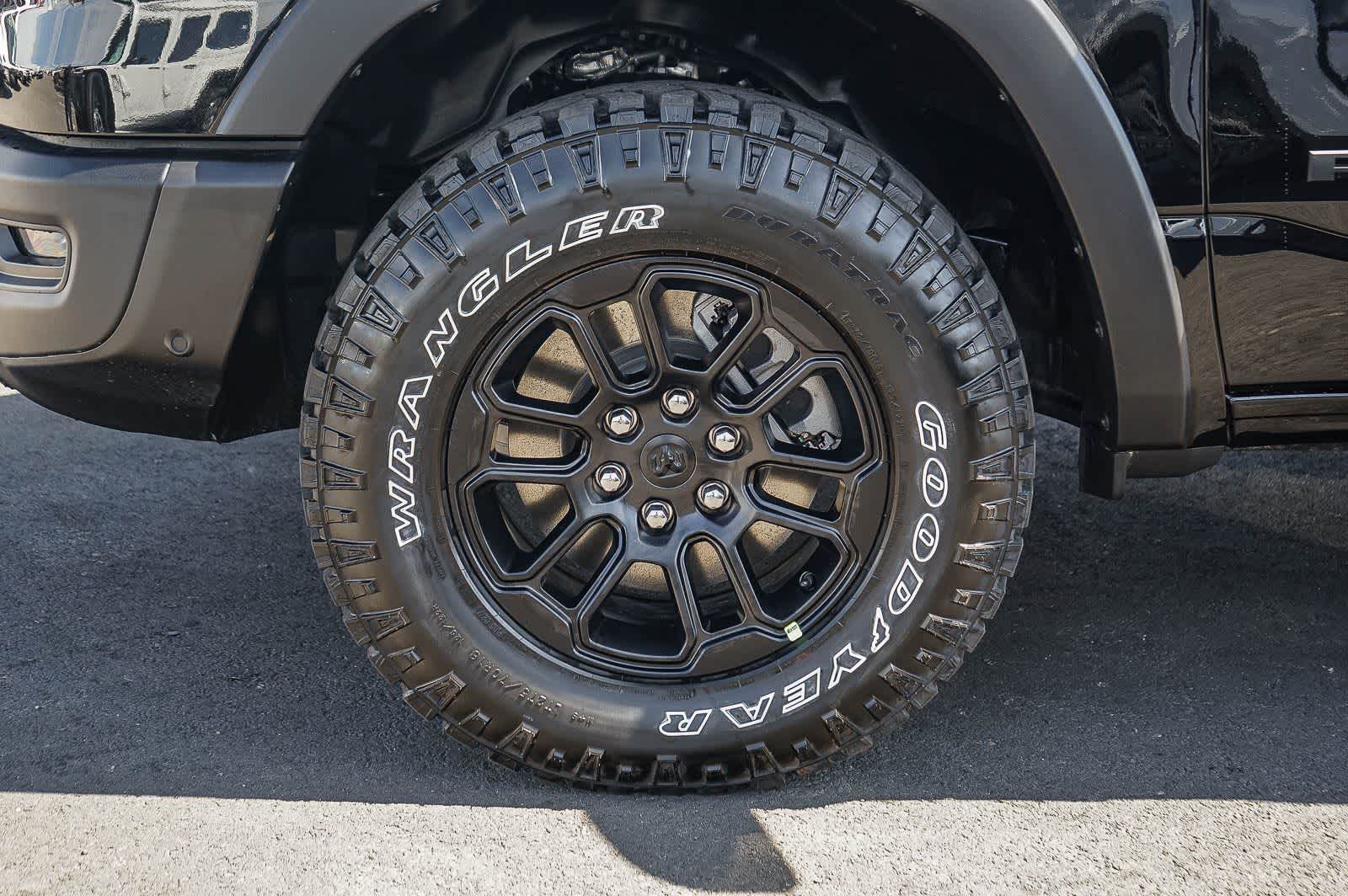 Thumbnail: 2026 RAM 1500 - 9