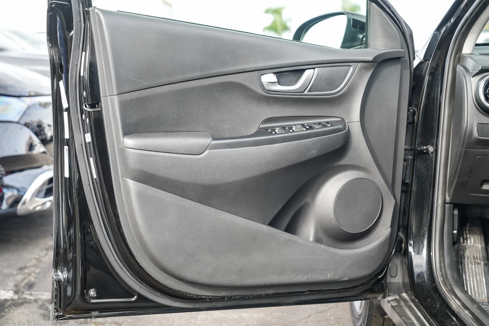 Thumbnail: 2022 Hyundai Kona - 19