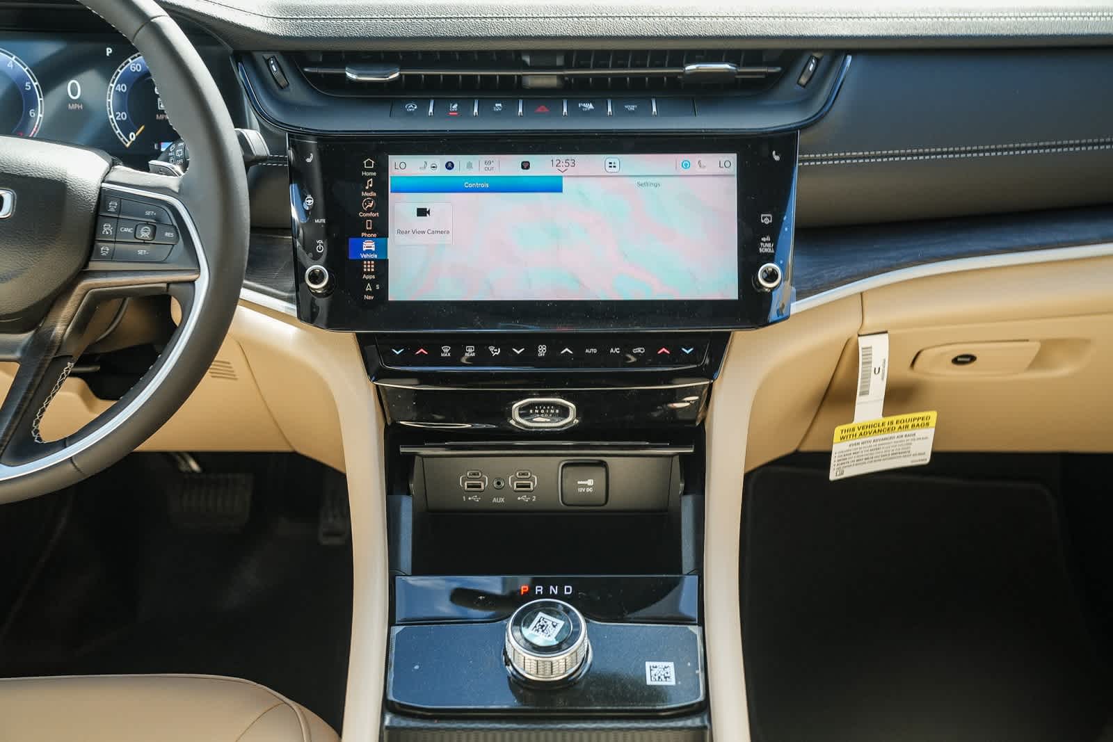 Thumbnail: 2026 Jeep Grand Cherokee - 13