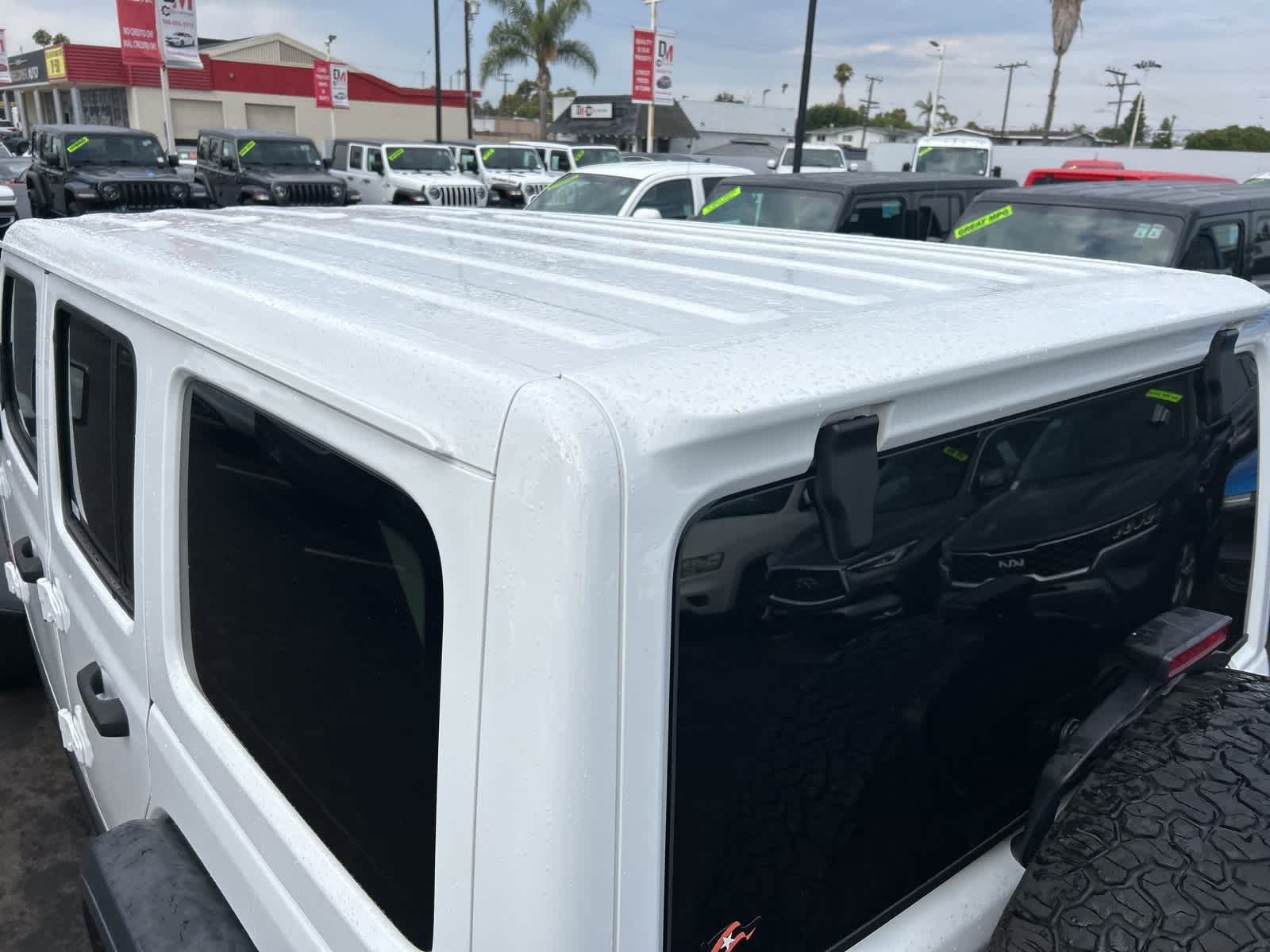 Thumbnail: 2019 Jeep Wrangler - 20