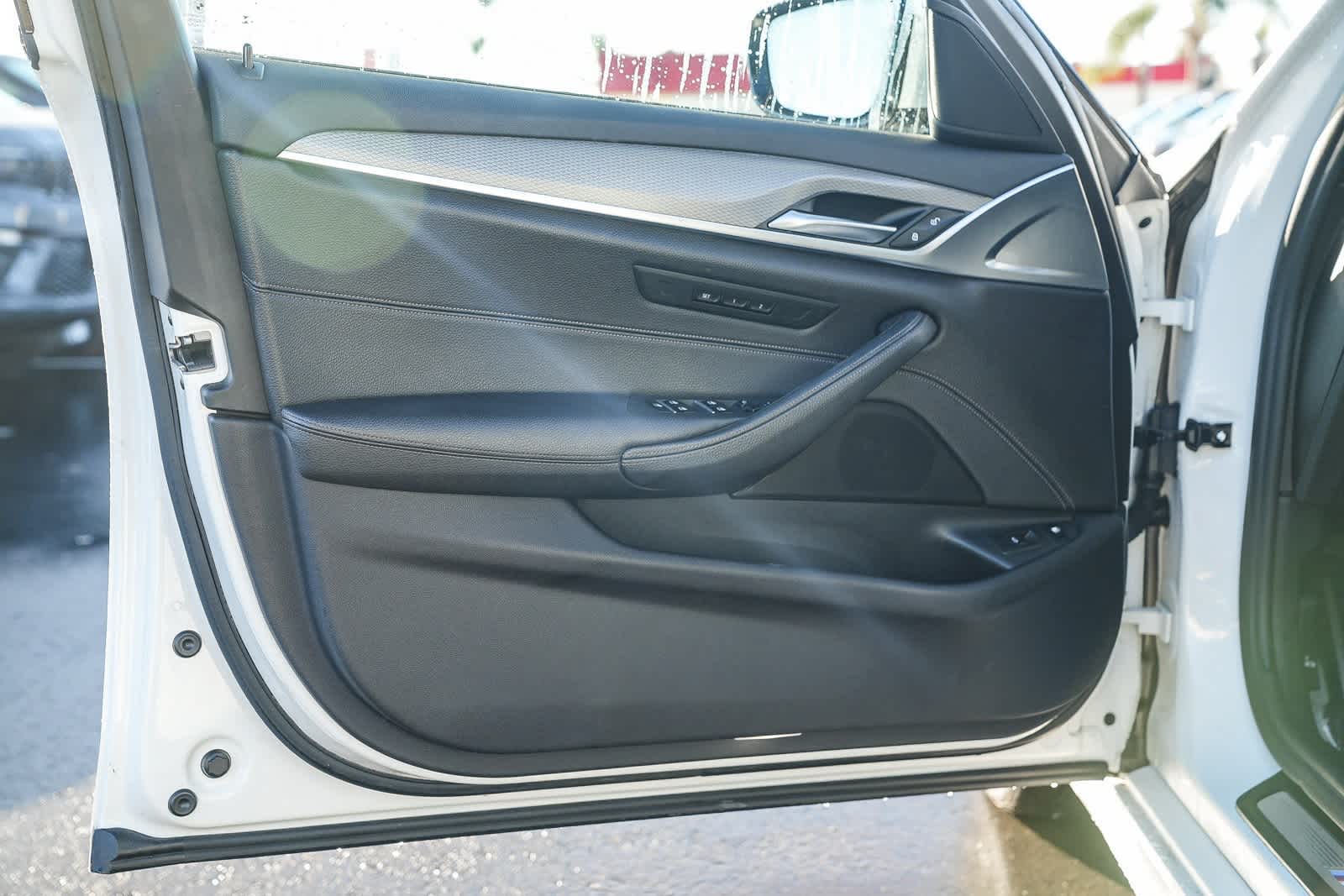 Thumbnail: 2018 BMW 5 Series - 19