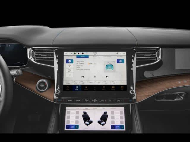 Thumbnail: 2025 Jeep Grand Wagoneer - 7