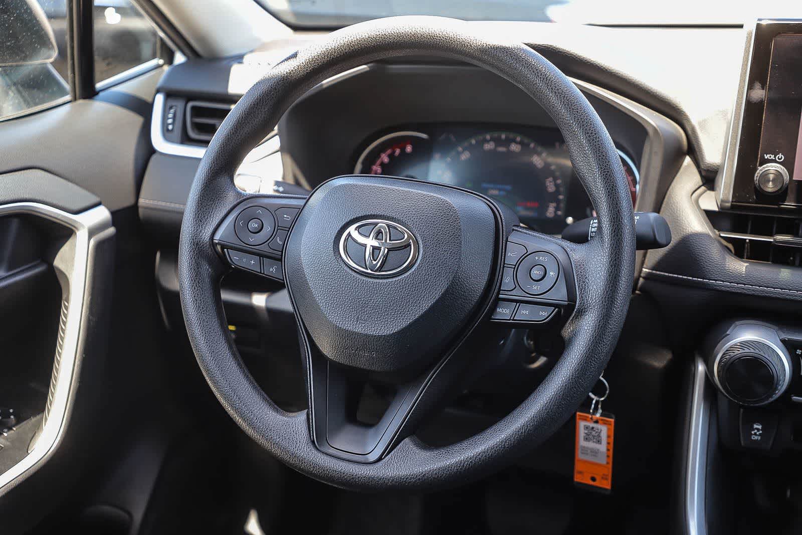 Thumbnail: 2024 Toyota RAV4 - 16