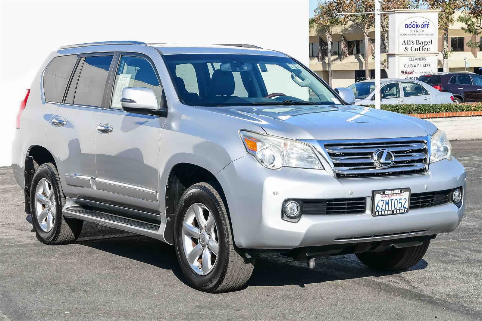 Thumbnail: 2013 Lexus GX - 3