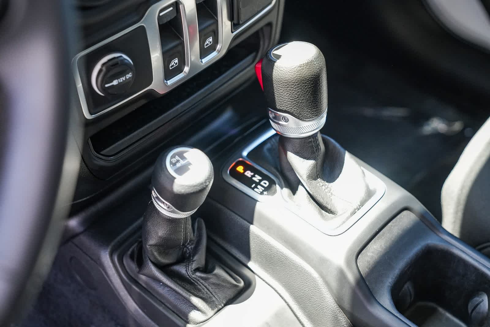 Thumbnail: 2023 Jeep Wrangler - 19