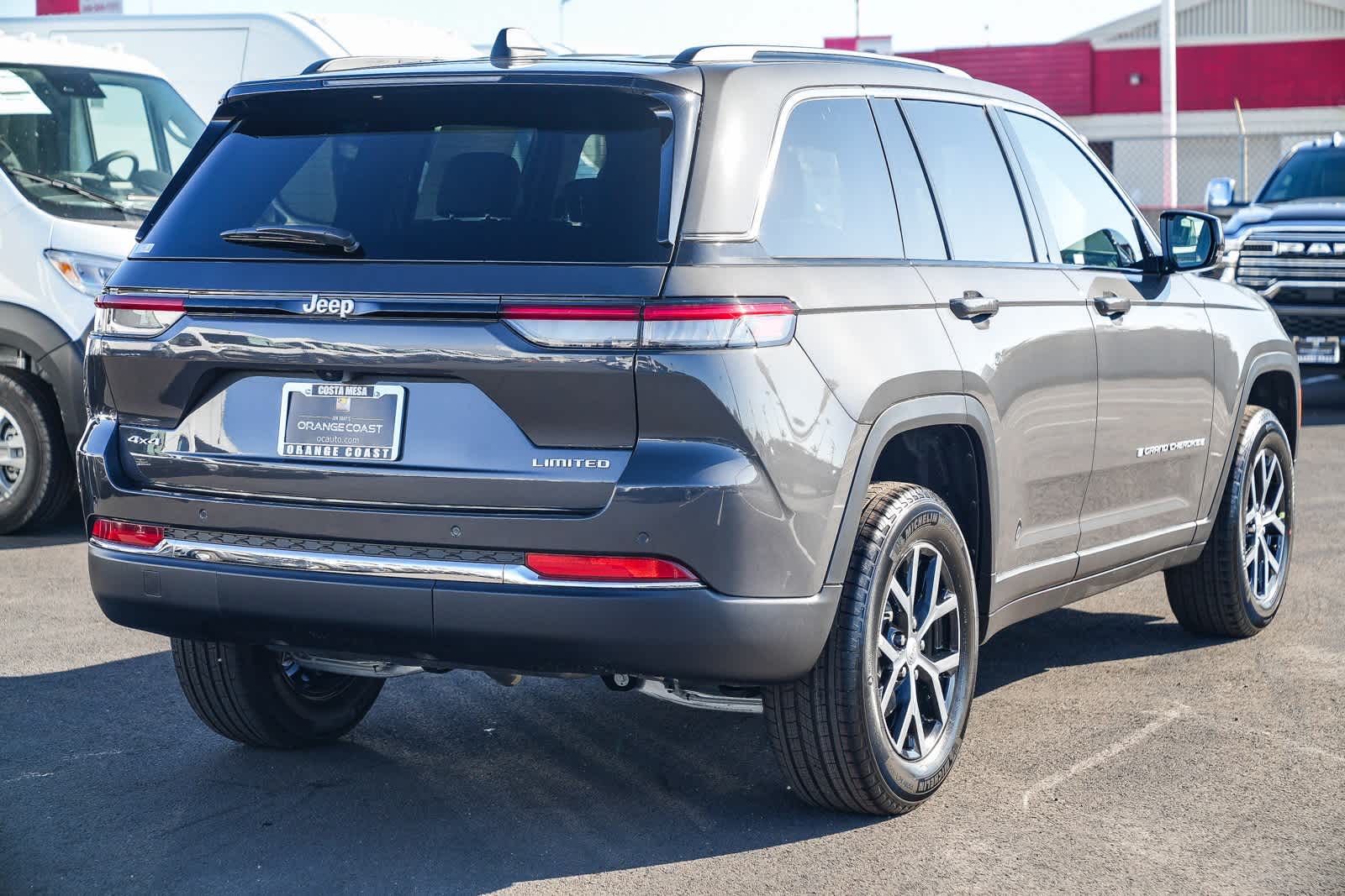 Thumbnail: 2025 Jeep Grand Cherokee - 4