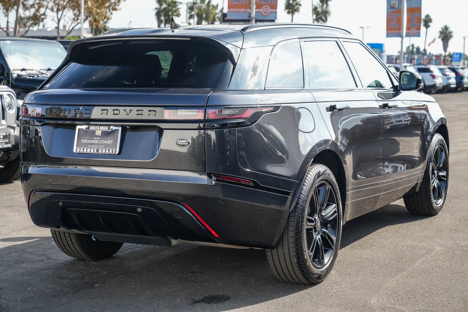 Thumbnail: 2022 Land Rover Range Rover Velar - 4