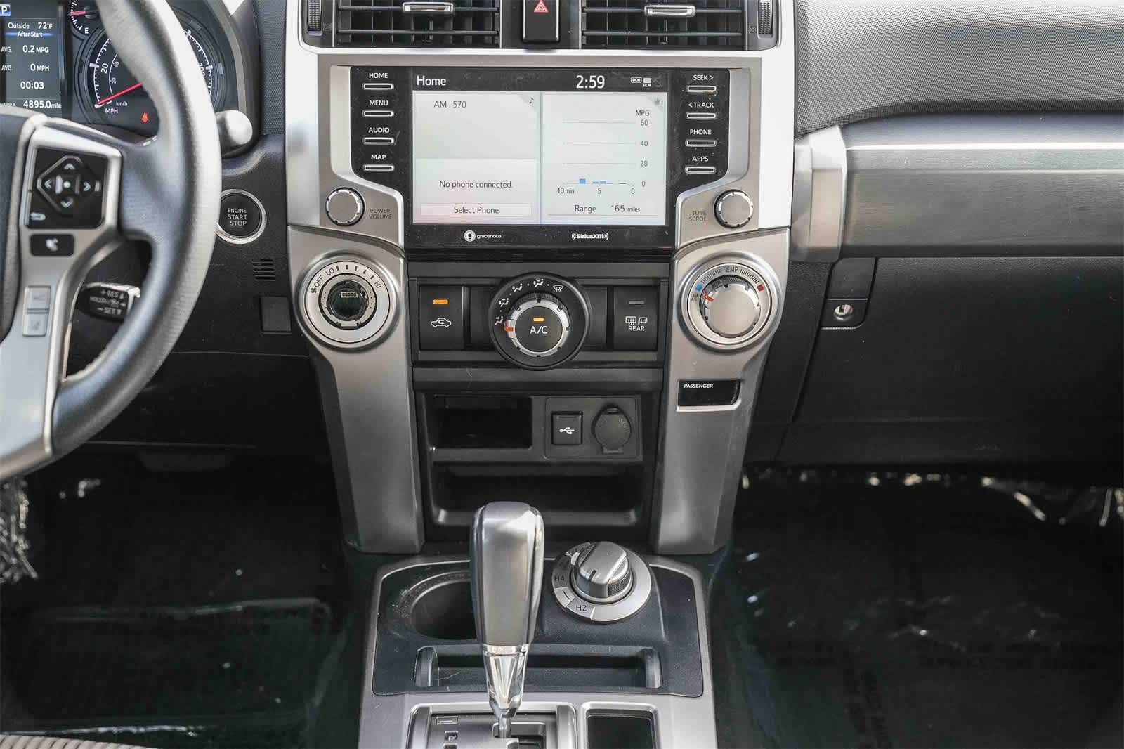 Thumbnail: 2022 Toyota 4Runner - 12