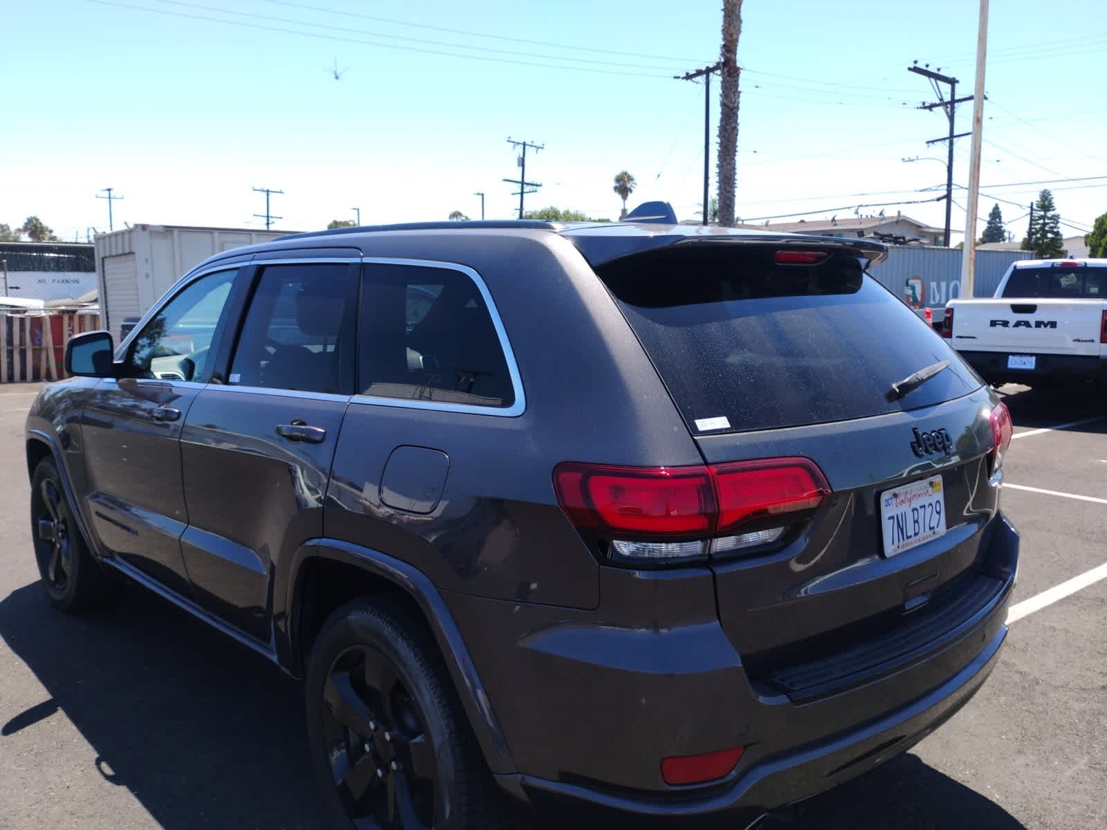 Thumbnail: 2015 Jeep Grand Cherokee - 2