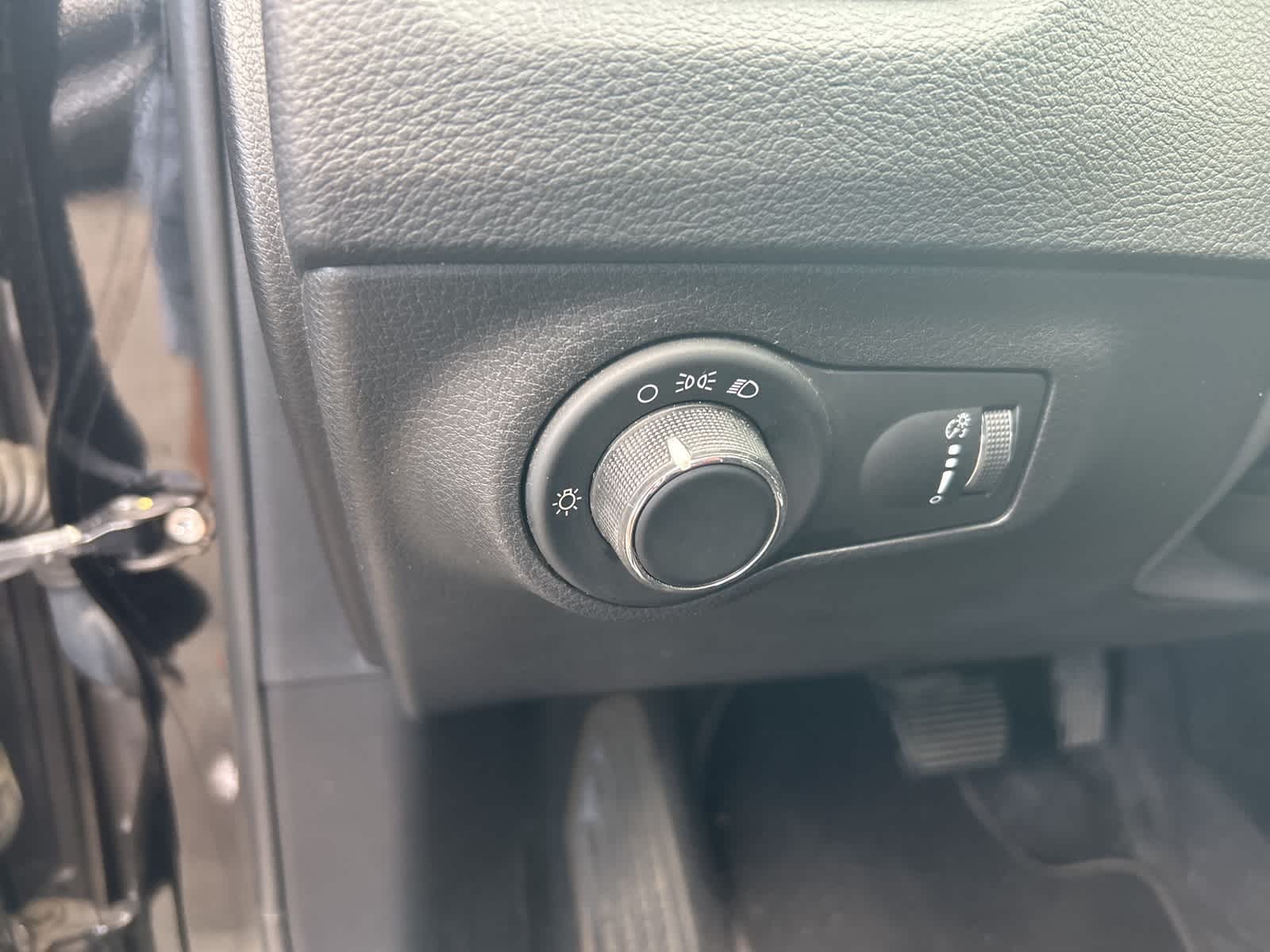 Thumbnail: 2018 Jeep Compass - 20