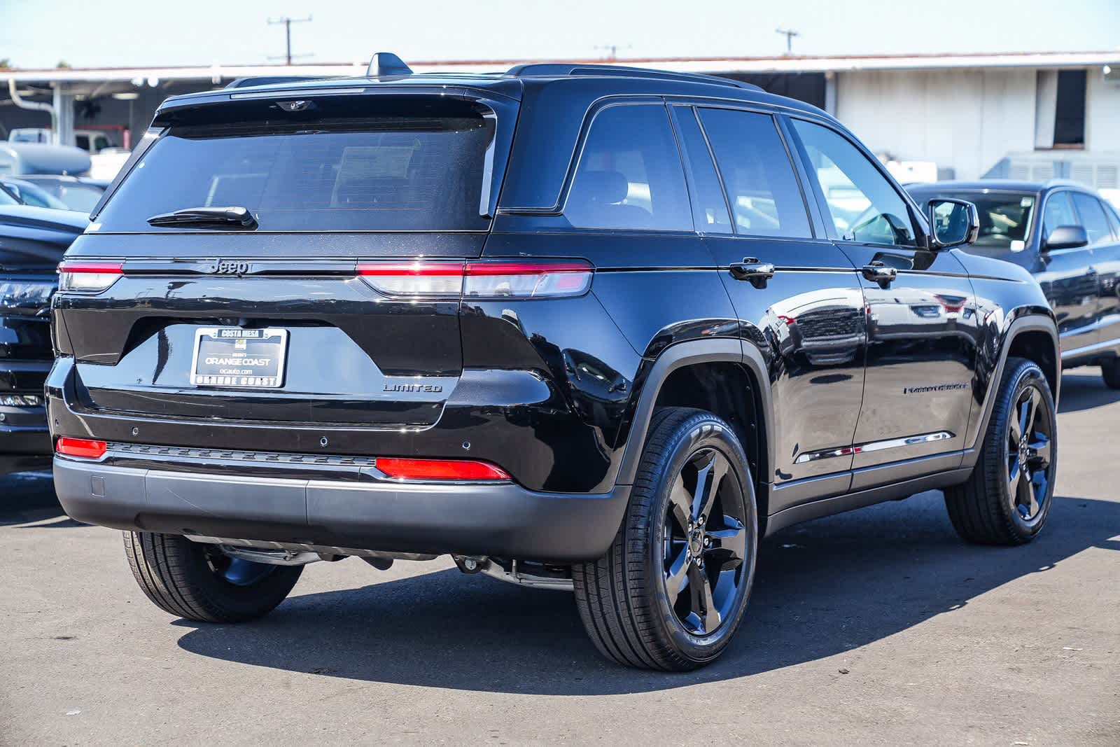 Thumbnail: 2025 Jeep Grand Cherokee - 4