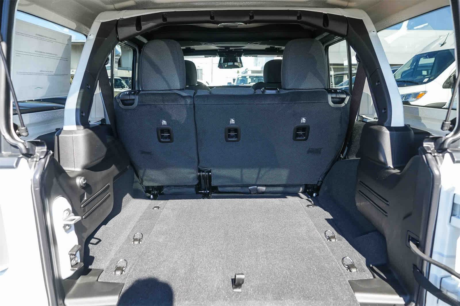 Thumbnail: 2026 Jeep Wrangler - 11