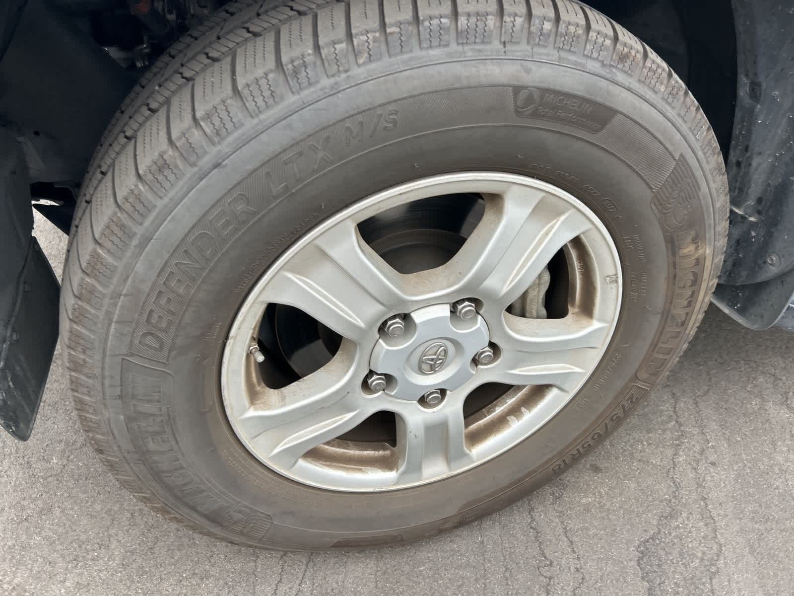 Thumbnail: 2015 Toyota Sequoia - 11