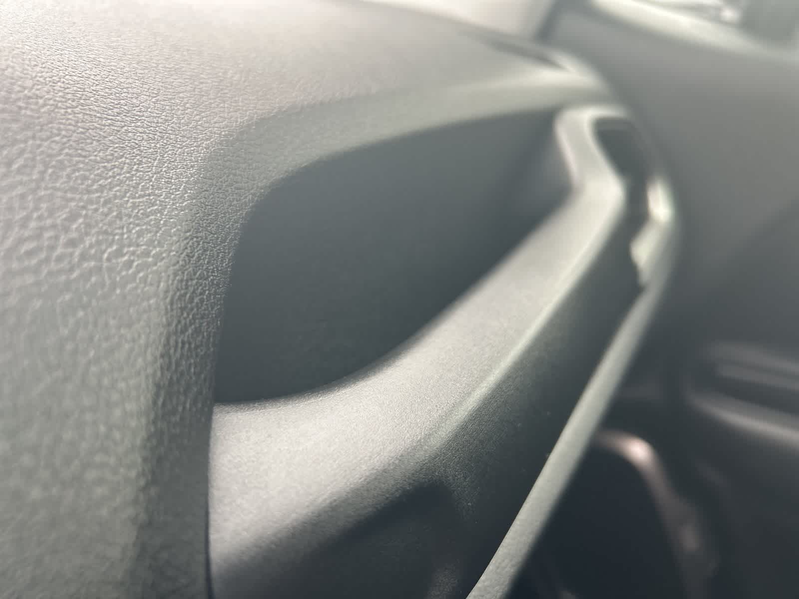 Thumbnail: 2018 Jeep Renegade - 35