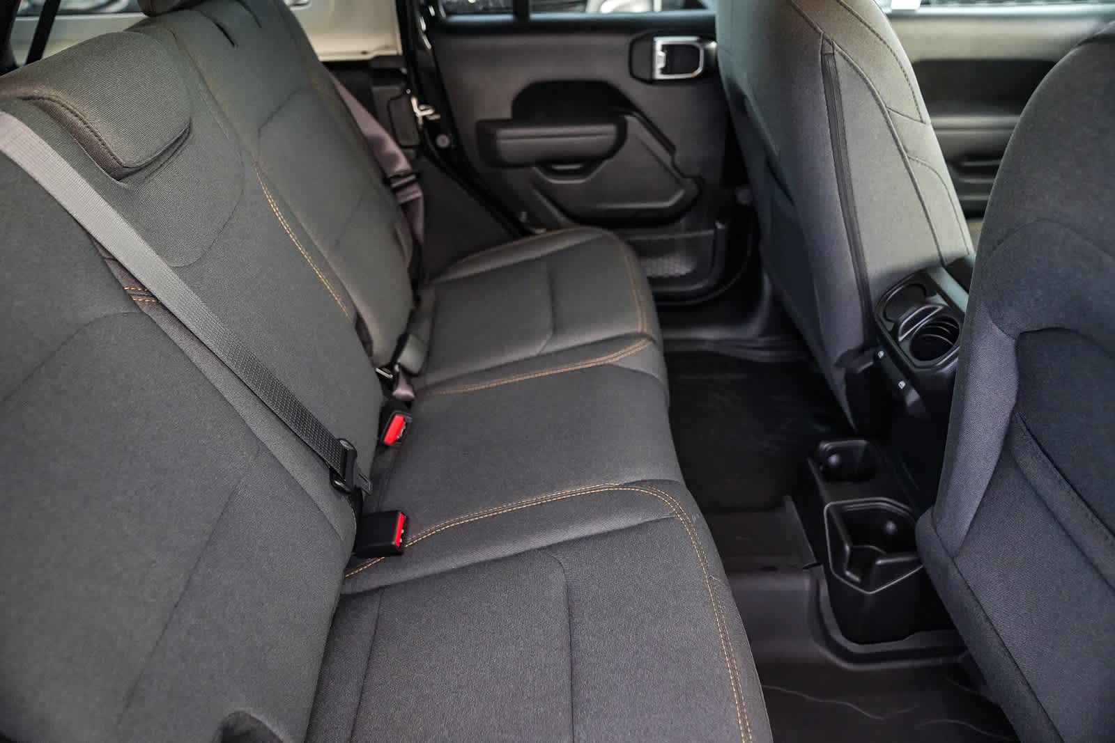 Thumbnail: 2026 Jeep Wrangler - 18