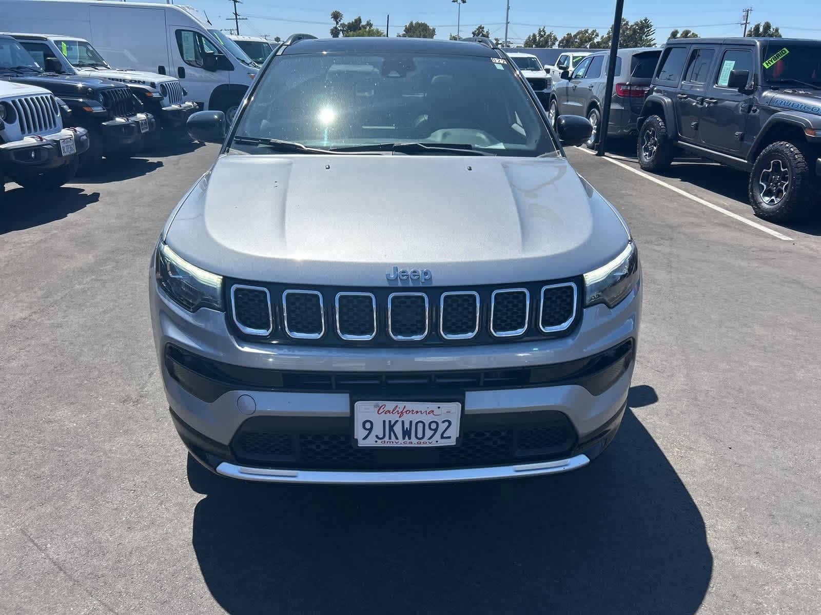 Thumbnail: 2023 Jeep Compass - 9