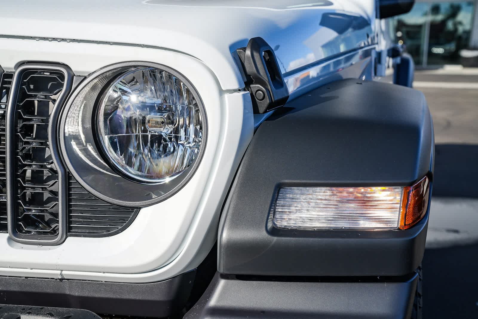 Thumbnail: 2026 Jeep Wrangler - 8