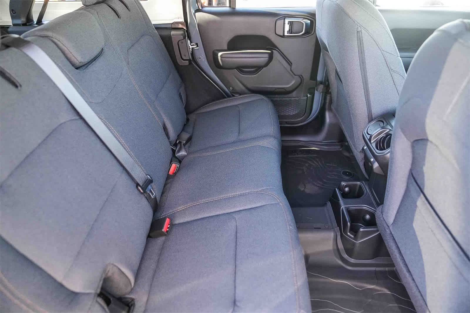 Thumbnail: 2026 Jeep Wrangler - 18