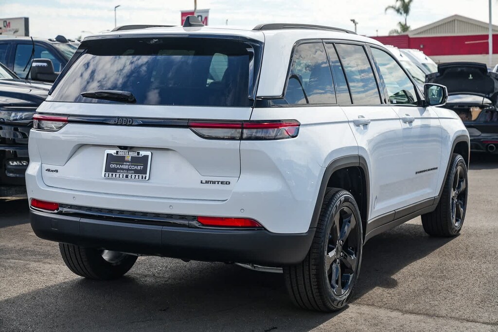 New 2025 Jeep Grand Cherokee Limited SUV