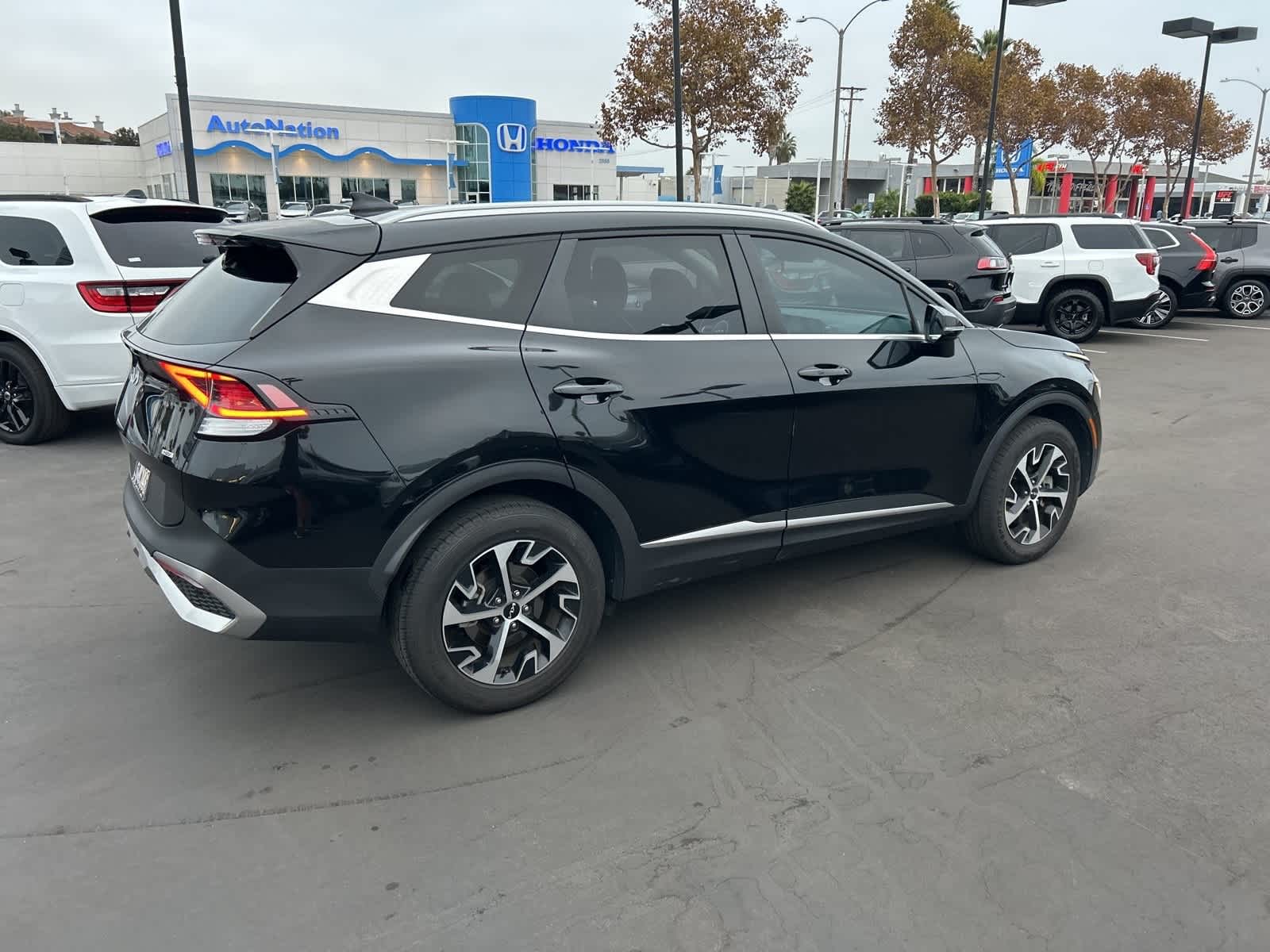 Thumbnail: 2023 Kia Sportage - 6