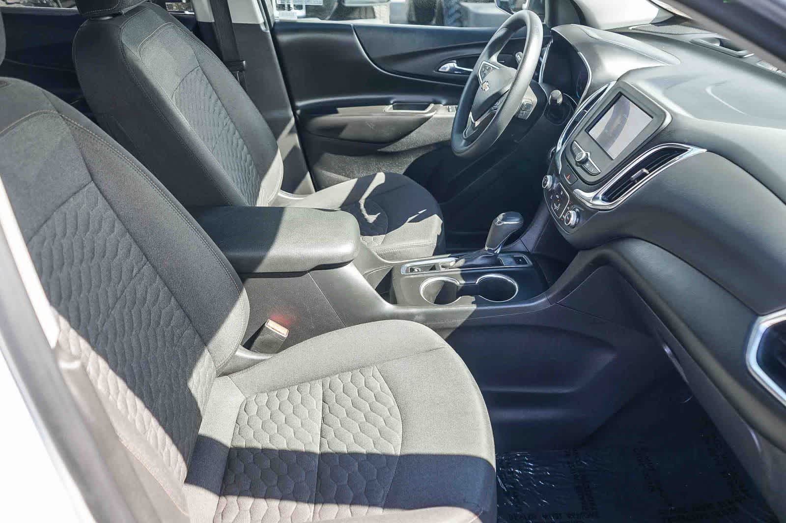 Thumbnail: 2021 Chevrolet Equinox - 15