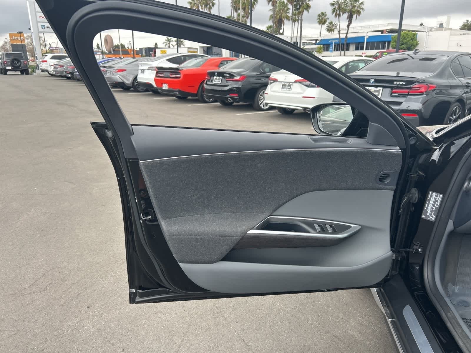 Thumbnail: 2024 Lucid Air - 19