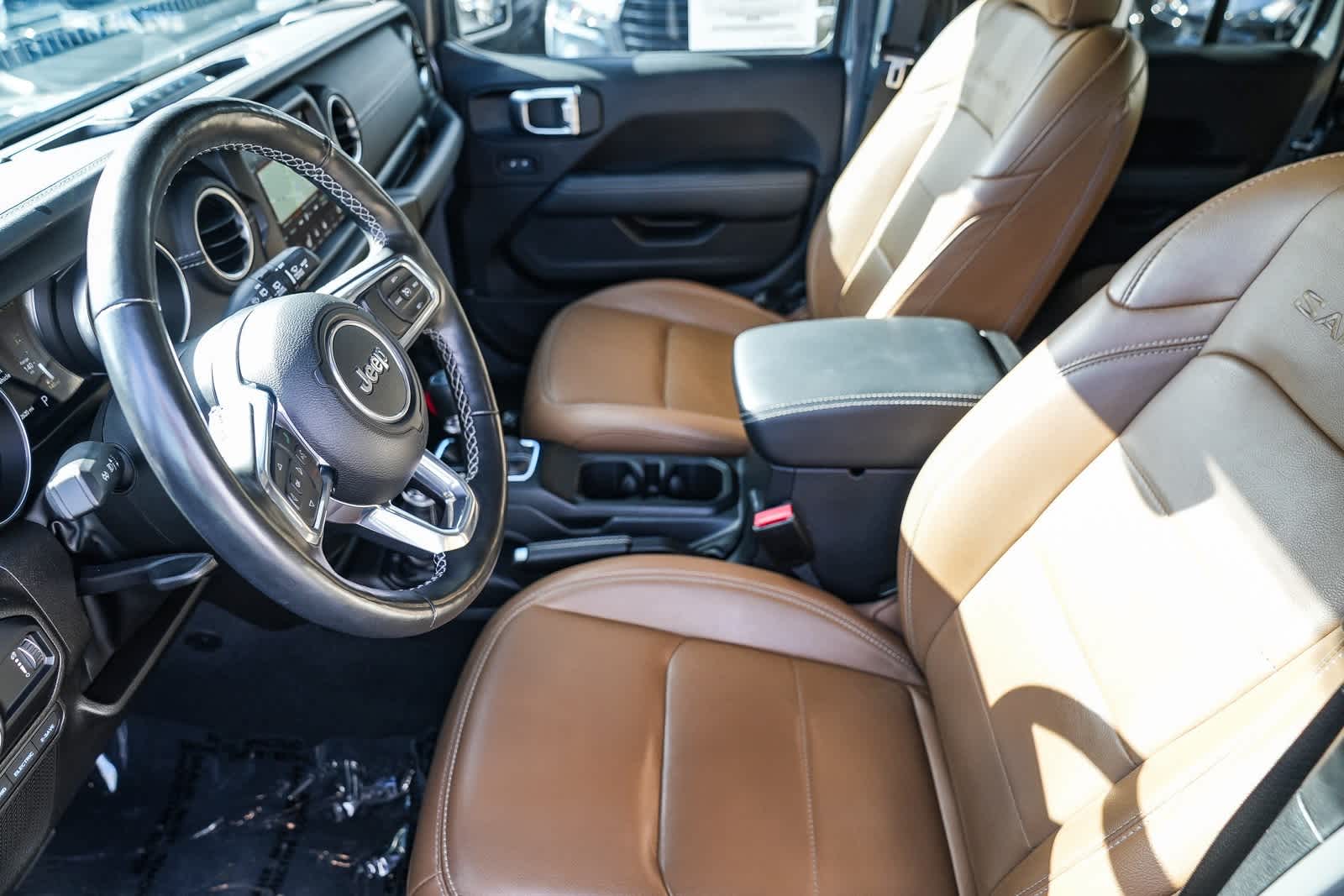 Thumbnail: 2023 Jeep Wrangler - 17