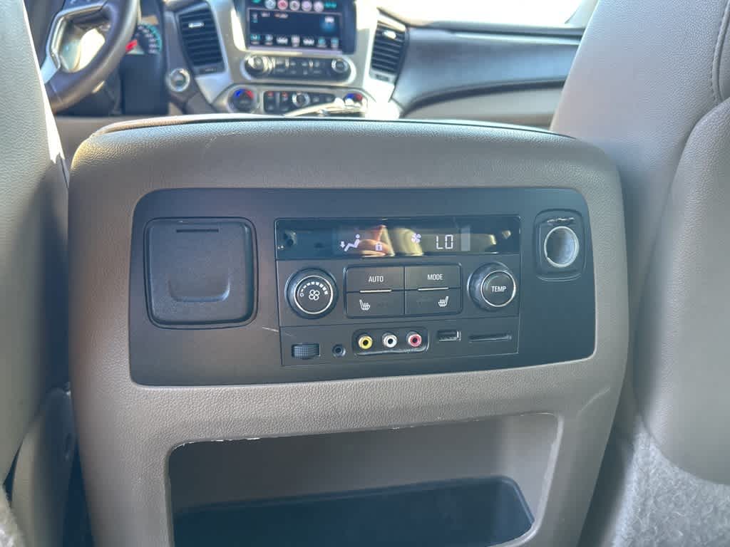 Thumbnail: 2015 Chevrolet Suburban - 26