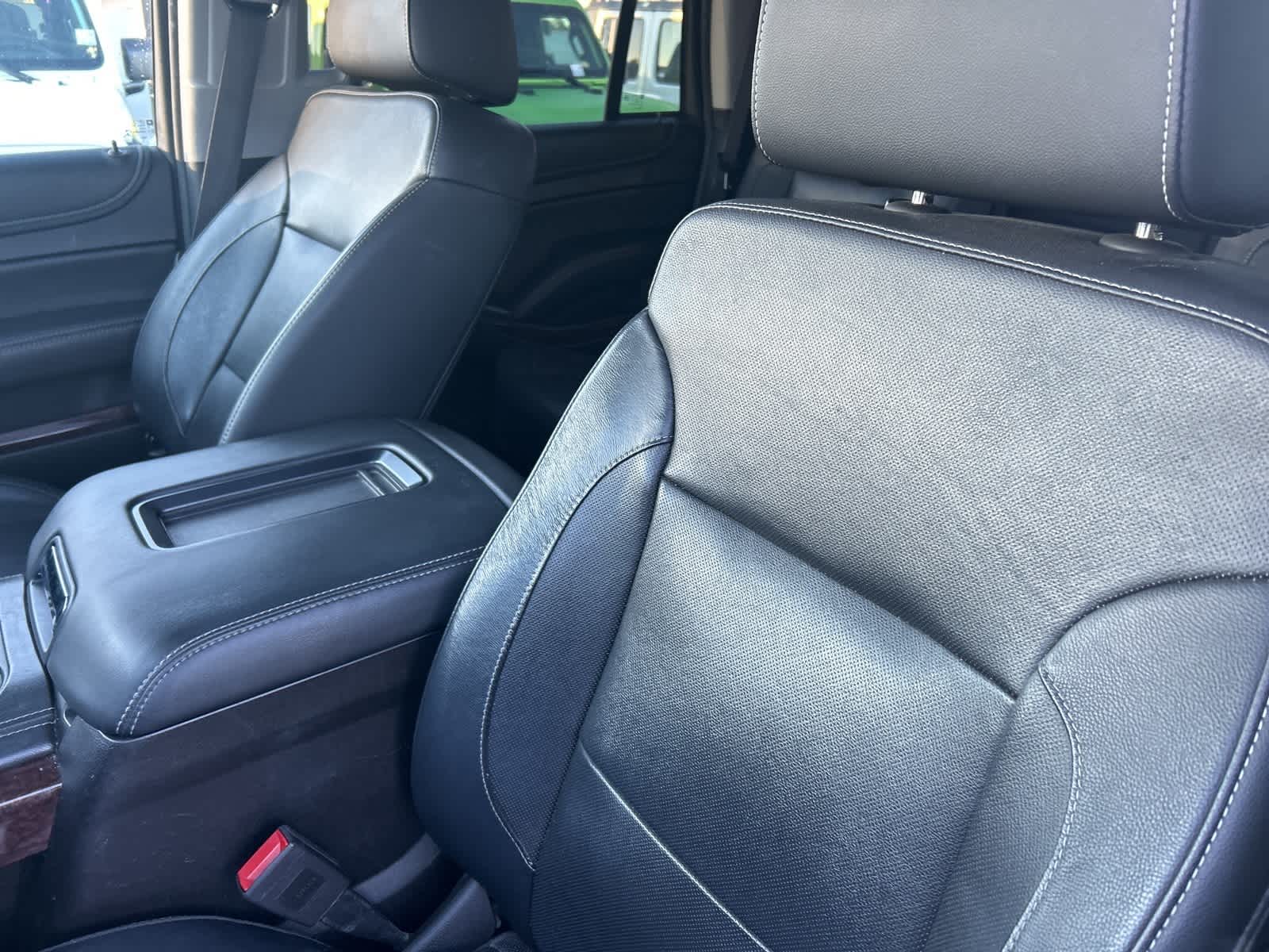 Thumbnail: 2018 GMC Yukon - 28