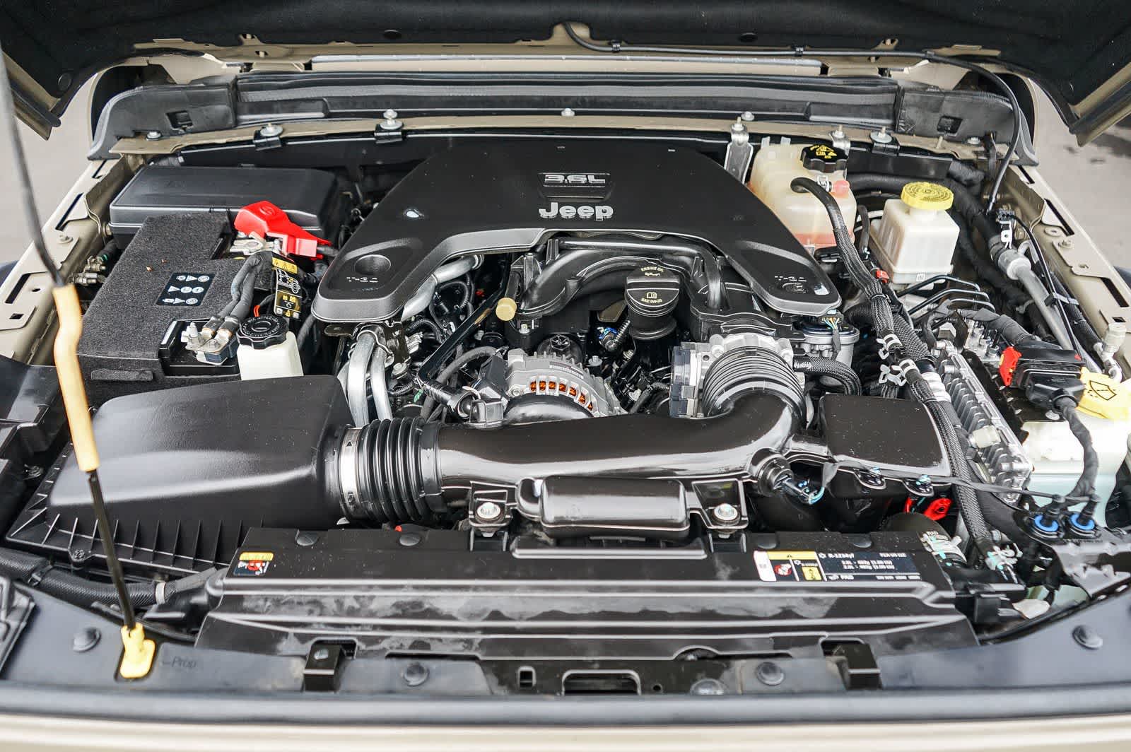 Thumbnail: 2020 Jeep Gladiator - 23