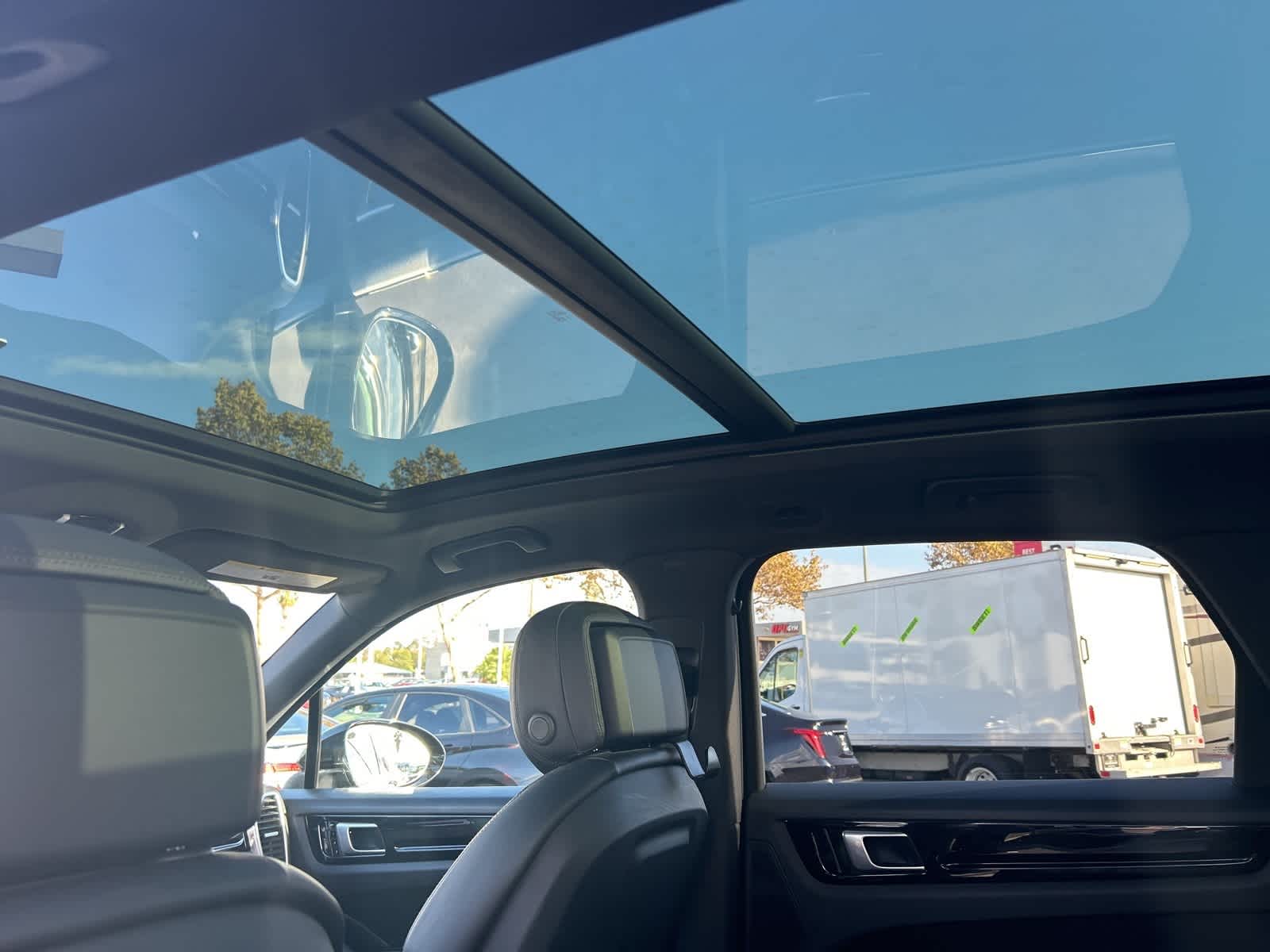 Thumbnail: 2019 Porsche Cayenne - 45