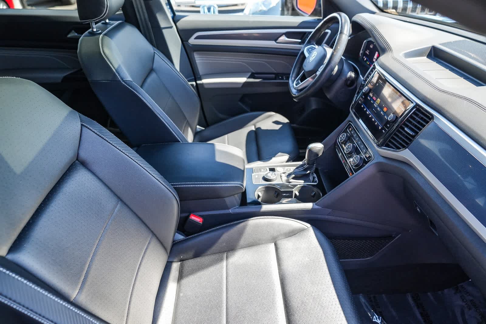 Thumbnail: 2021 Volkswagen Atlas - 15