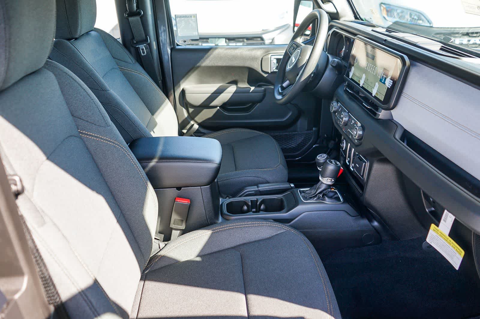 Thumbnail: 2026 Jeep Wrangler - 16