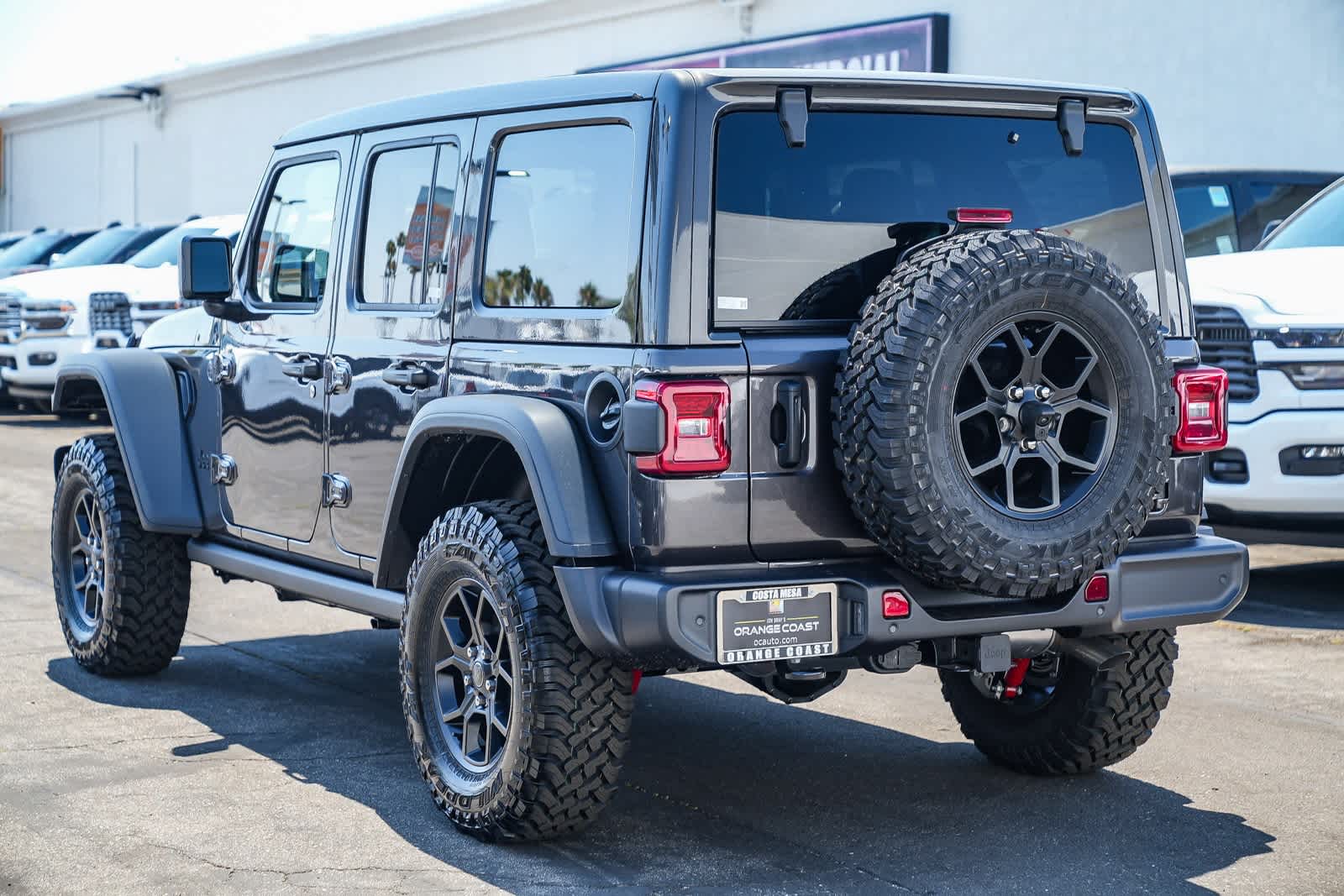 Thumbnail: 2025 Jeep Wrangler - 6