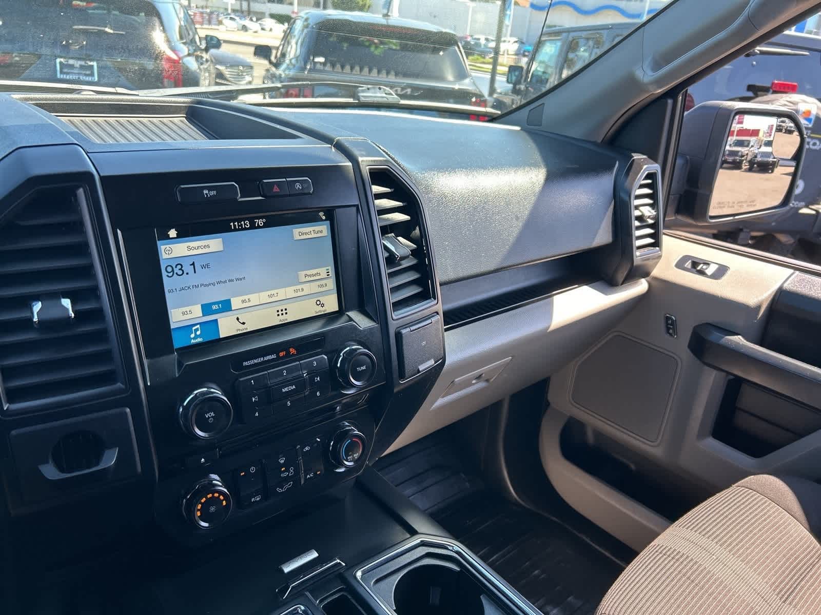 Thumbnail: 2017 Ford F-150 - 38