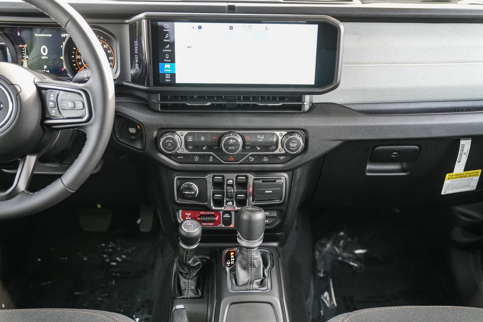 Thumbnail: 2026 Jeep Gladiator - 14