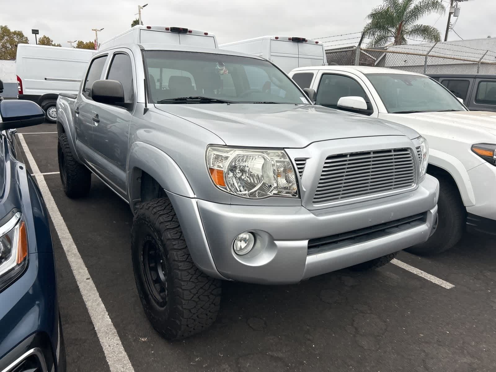 Thumbnail: 2006 Toyota Tacoma - 2