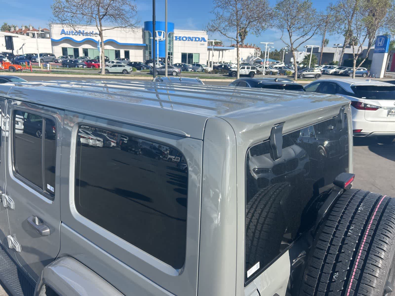 Thumbnail: 2023 Jeep Wrangler - 21