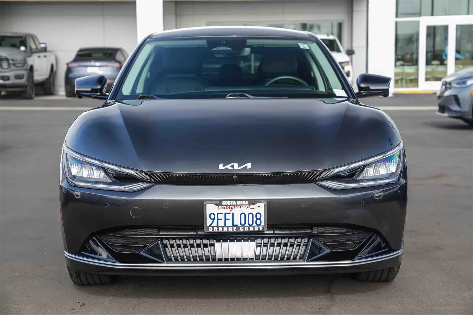 Thumbnail: 2023 Kia EV6 - 2