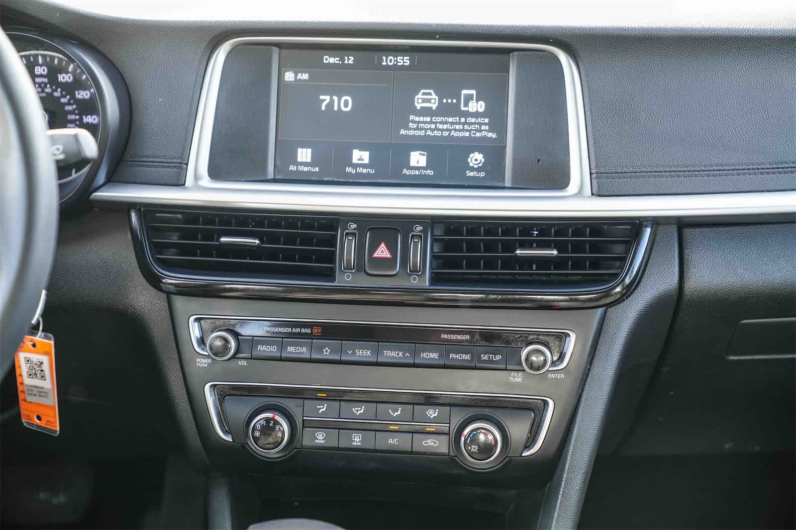 Thumbnail: 2020 Kia Optima - 12