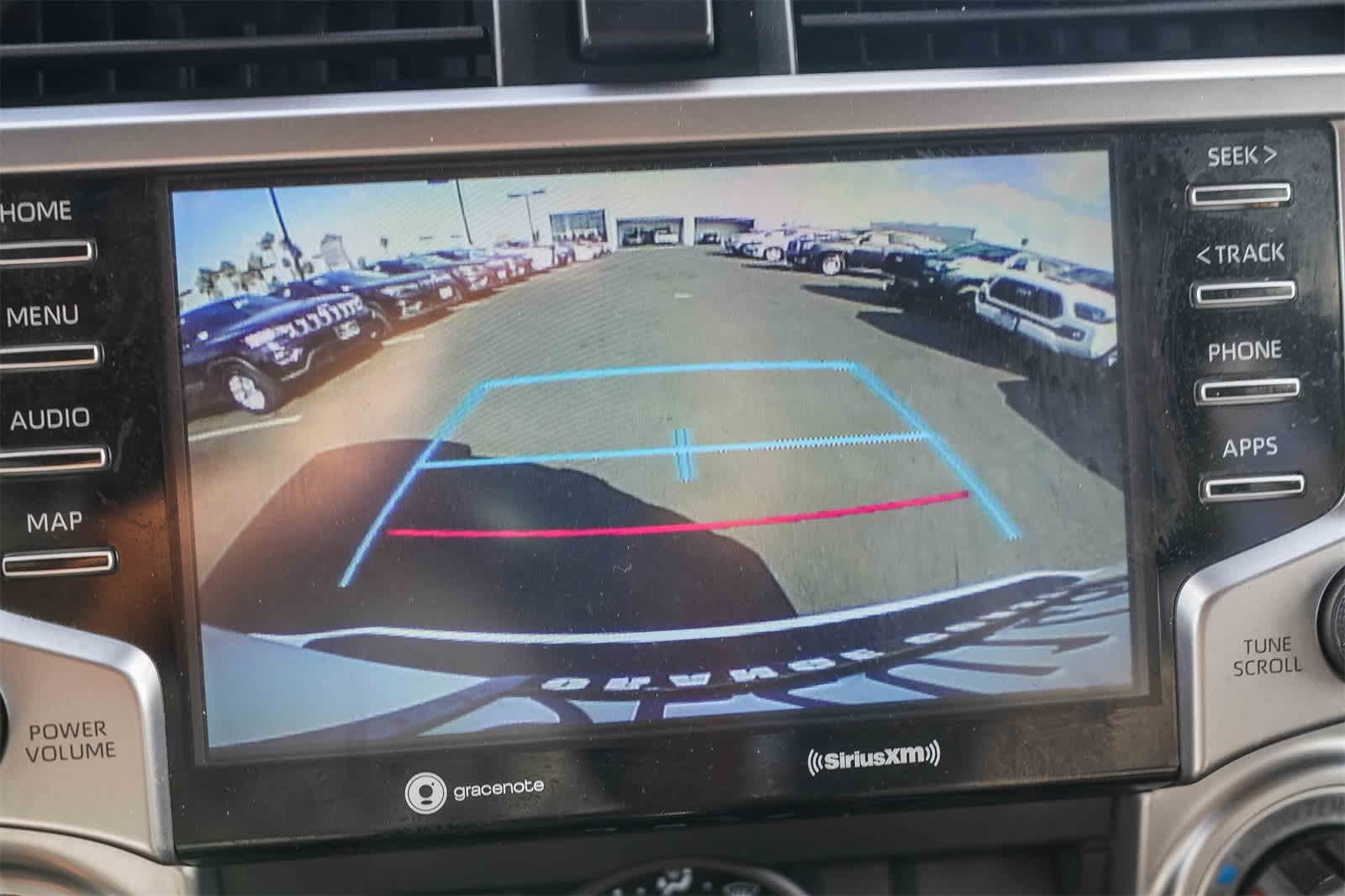 Thumbnail: 2022 Toyota 4Runner - 17