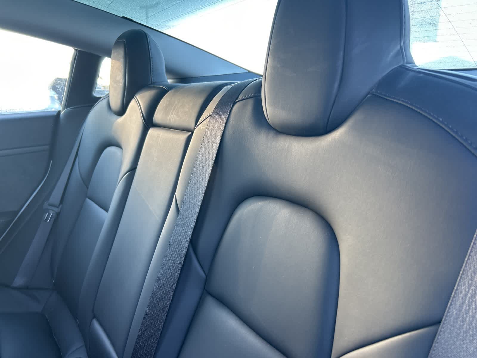 Thumbnail: 2023 Tesla Model 3 - 26