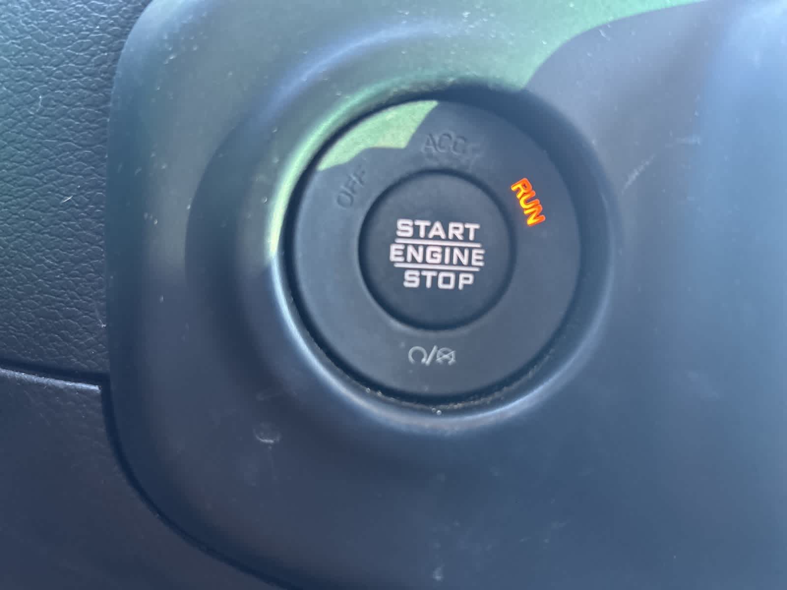 Thumbnail: 2022 Jeep Wrangler - 37